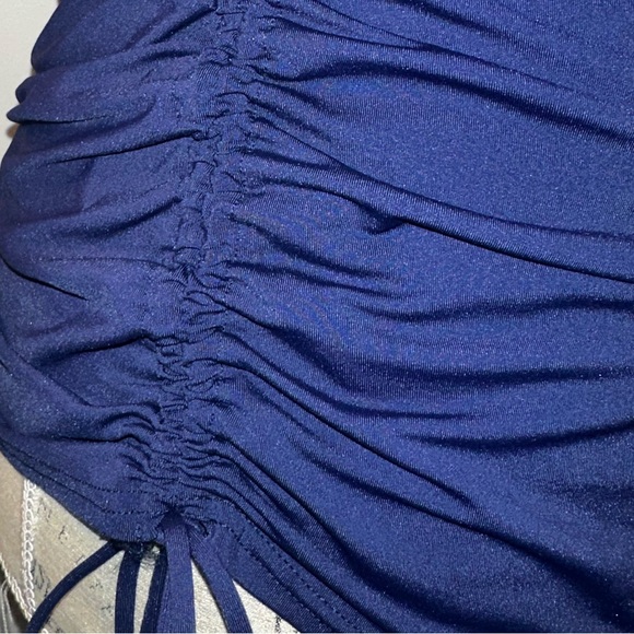 Lands’ End Ladies Navy Rash Guard Swim Shirt Embroidered Small Mint Condition - Picture 4 of 7